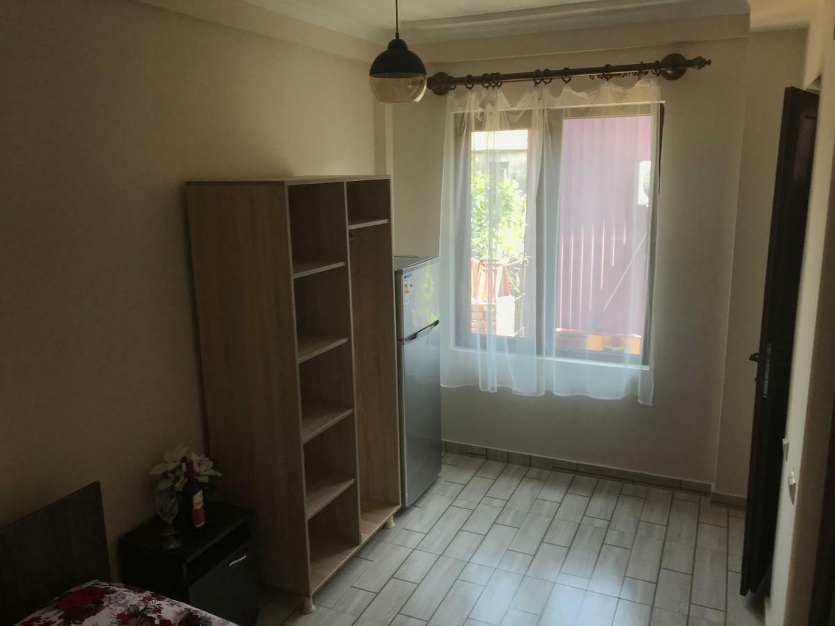 Kobuleti Guest House Chexov 24 Exterior foto
